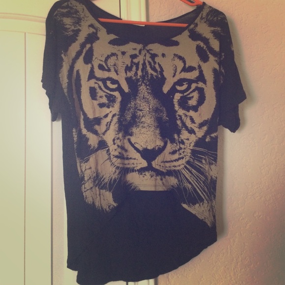 Tiger Shirt