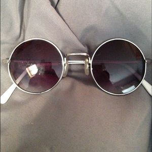 Super cute sunglasses!