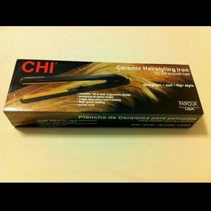 BRAND NEW PROFESSIONAL CHI HAIR STRAIGHTENER