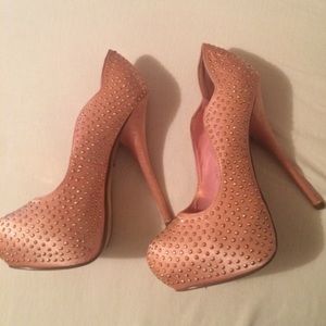 Pink with gold dots shiek 5 inch heels.