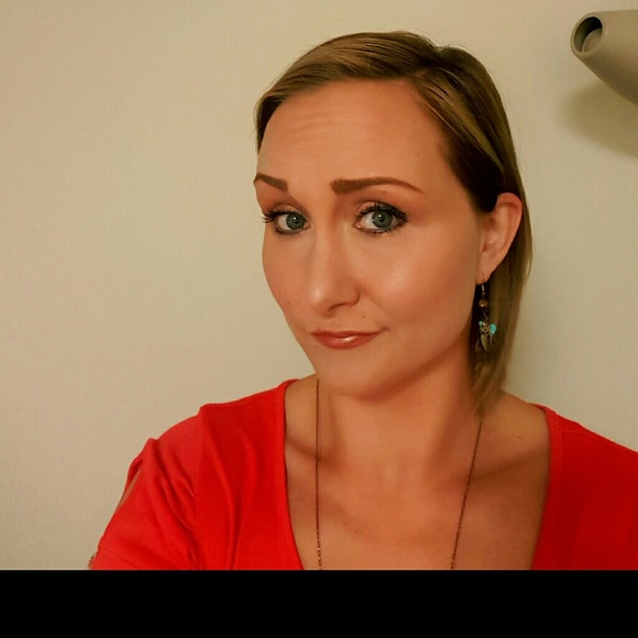 Meet your Posher, Stef