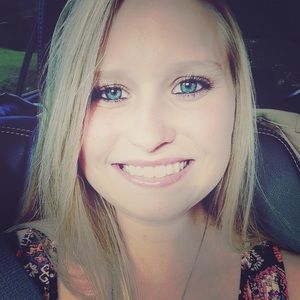 🎉🎉Meet Your Seller!😊