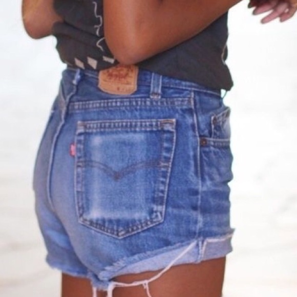 Levi shorts - Picture 4 of 4