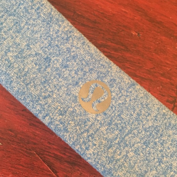 Lululemon headband