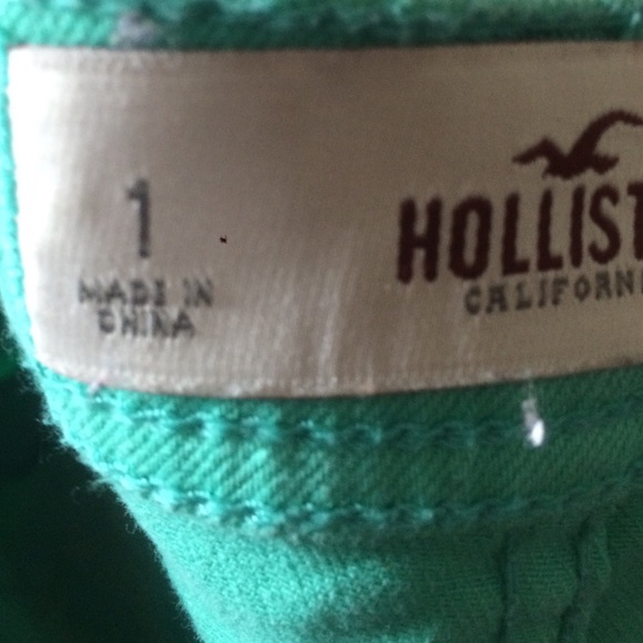 HOLLISTER SHORTS - Picture 2 of 2