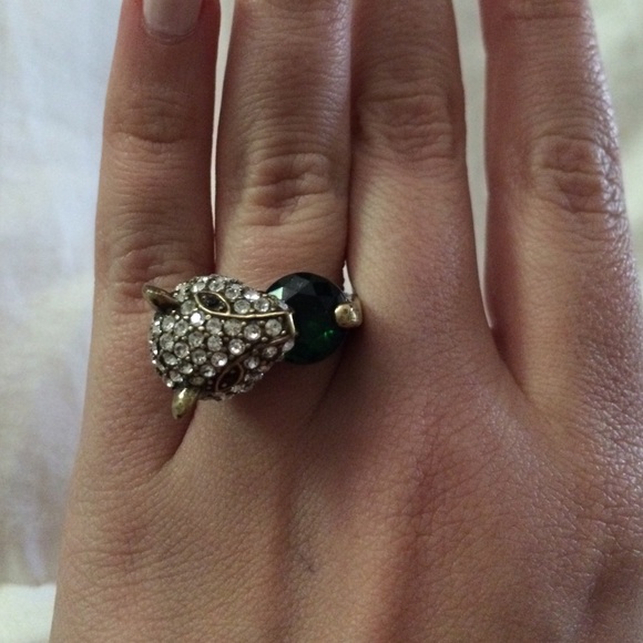 Jewelmint Jaguar ring