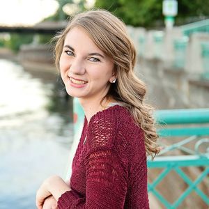 Meet your Posher, Mackenzie