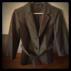 Limited Crop Blazer