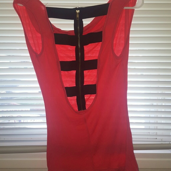 Pink top - Picture 2 of 2