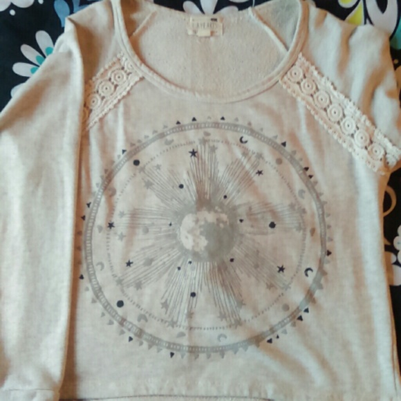 Long sleeve! - Picture 1 of 2