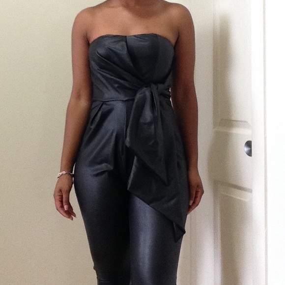 Black jumpsuit - Picture 2 of 4