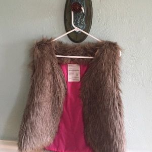 ***SOLD*** Aeropostale faux fur vest