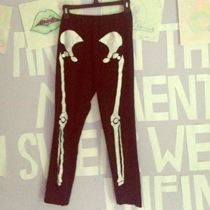 Skeleton leggings 🎃