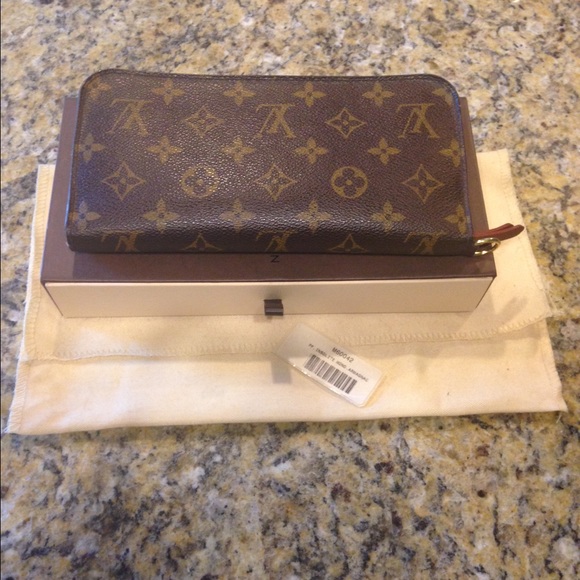 Louis Vuitton Insolite wallet.    SOLD - Picture 1 of 4