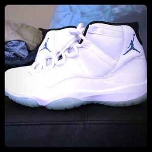 Air Jordan Legend Blue 11s