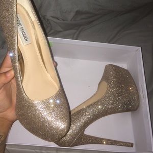 Steve Madden platform high heels