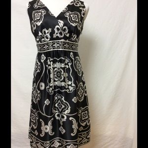 White House Black Market 100% silk size 10 dress