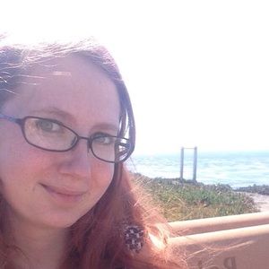 Meet your Posher, Mandy