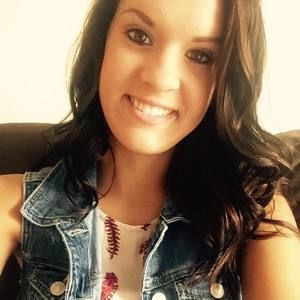 Meet your Posher, Claire