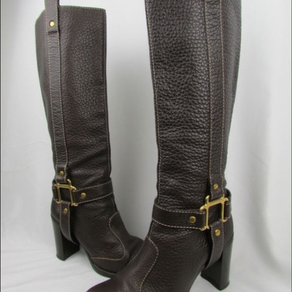 Brown Dolce and Gabbana Riding boots - Picture 1 of 4