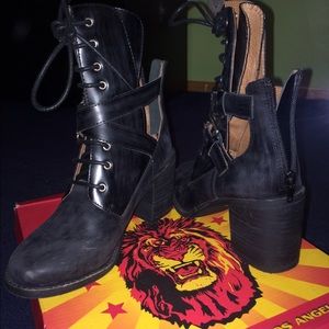 Jeffrey Campbell benson boots