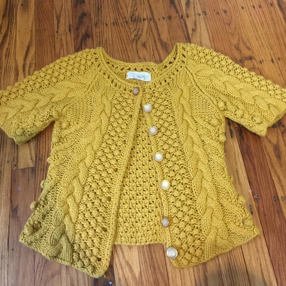 Flying tomato short sleeves button up sweater