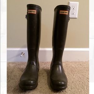 Brown Rubber Hunter Rainboots