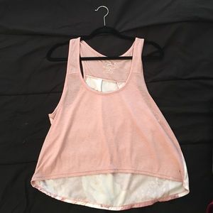 Flowy pink American Eagle Shirt