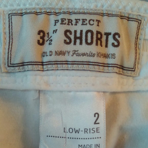 Old Navy Khaki shorts - Picture 3 of 3