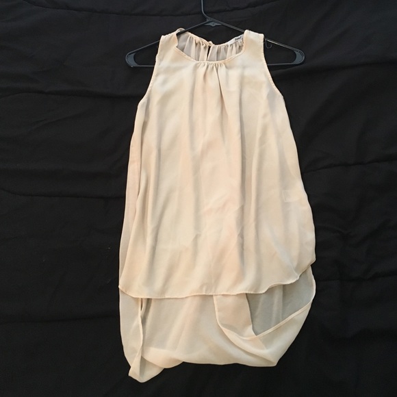 Polyester High-Low Scoop Back blouse