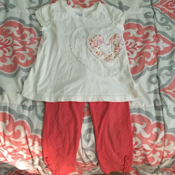 Children's leggings and shirt outfit