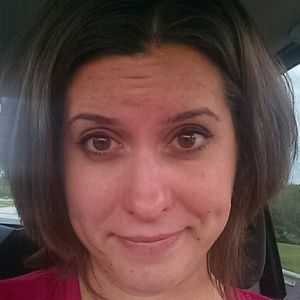 Meet your Posher, Lori