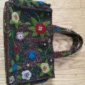 *Beautiful beaded purse