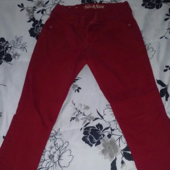 Red skinny jeans