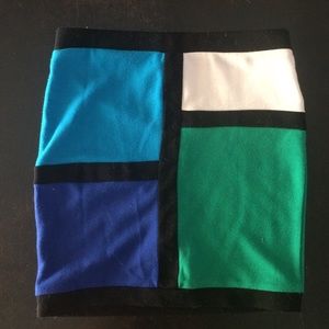 Mod mini skirt