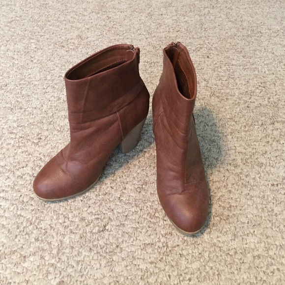 Short Brown Boots