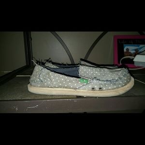 Sanuk polka dot patterned flats