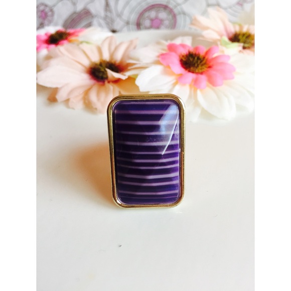 Purple statement ring! - Picture 2 of 2