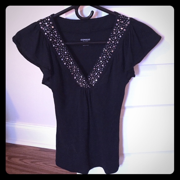 Black express tee