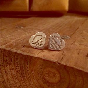 Tiffany small heart earrings