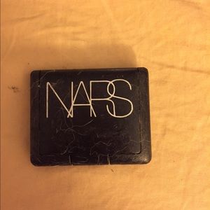 Nars Goldfinger eye shadow. Great highlighter