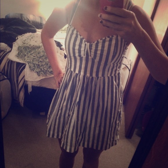 Hollister blue stripped dress
