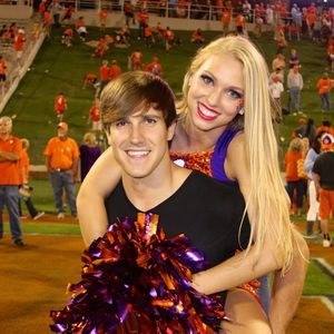 Meet your Posher, Taylor