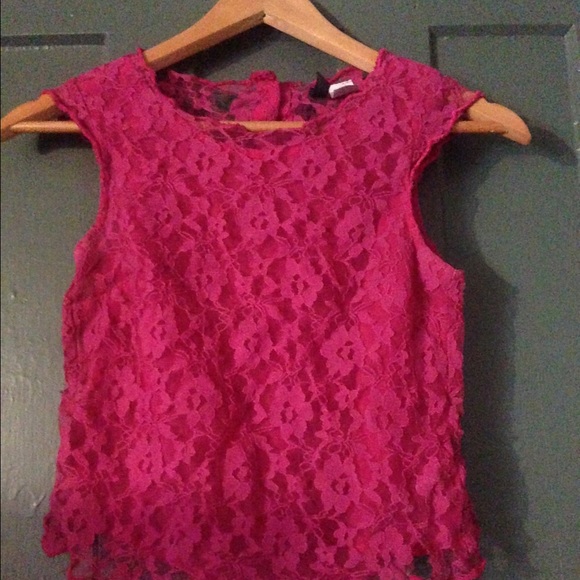 Lace belly shirt