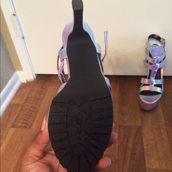 Steve Madden YONCE Heels - Picture 4 of 4