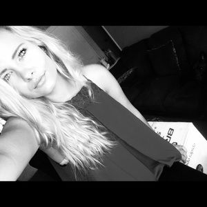 Meet your Posher, Karlie