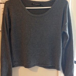 Brandy Melville cropped gray sweater
