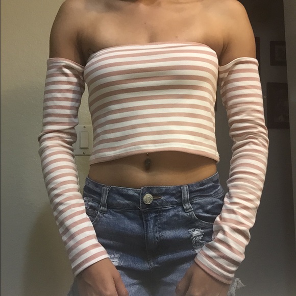 Strip strapless top