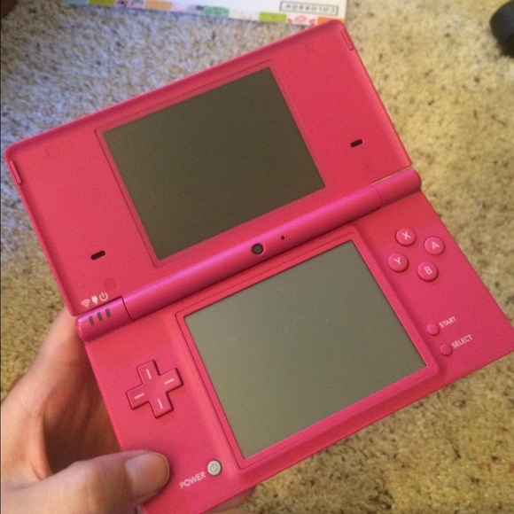 Pink DSi - Picture 2 of 3