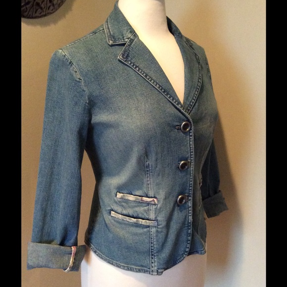NWOT Super Cute Denim Jacket - Picture 2 of 4